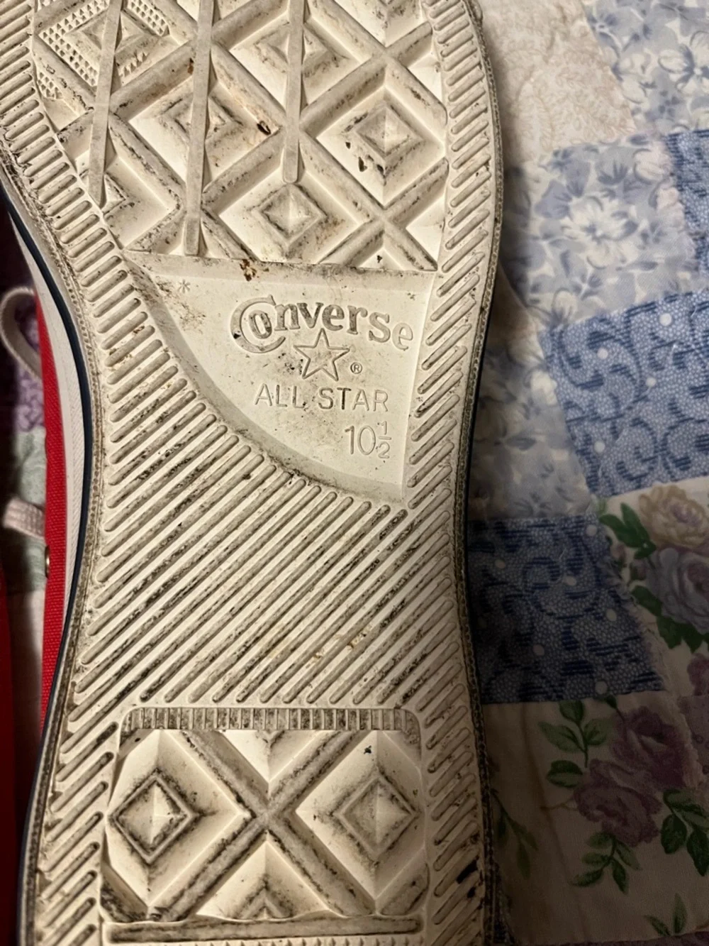 Converse Red Canvas Low-Top Sneakers with White Accents - Picture 4 of 4
